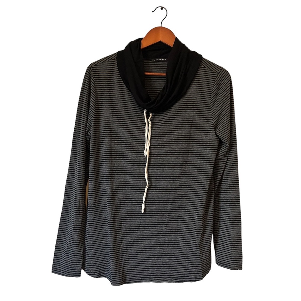[Staccato] Striped Cowlneck Pullover